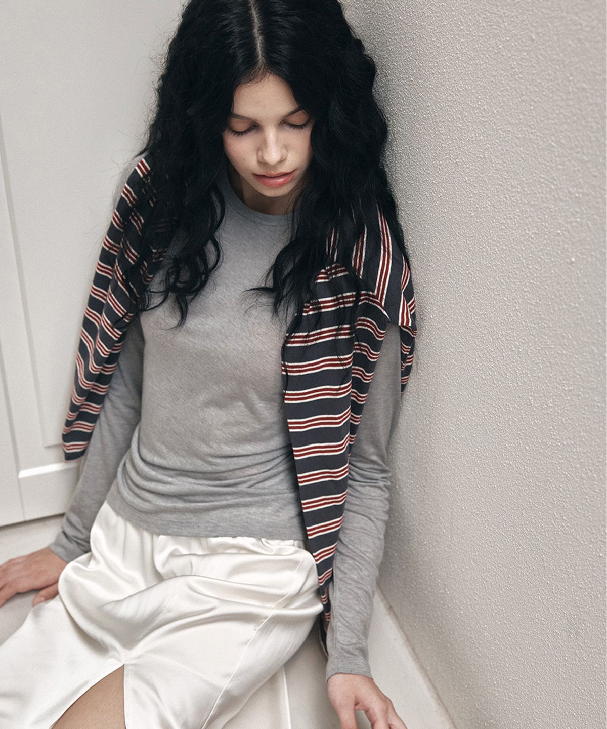 라츠유(LOTSYOU) Noa Wool Round neck T-shirt Melange Gray