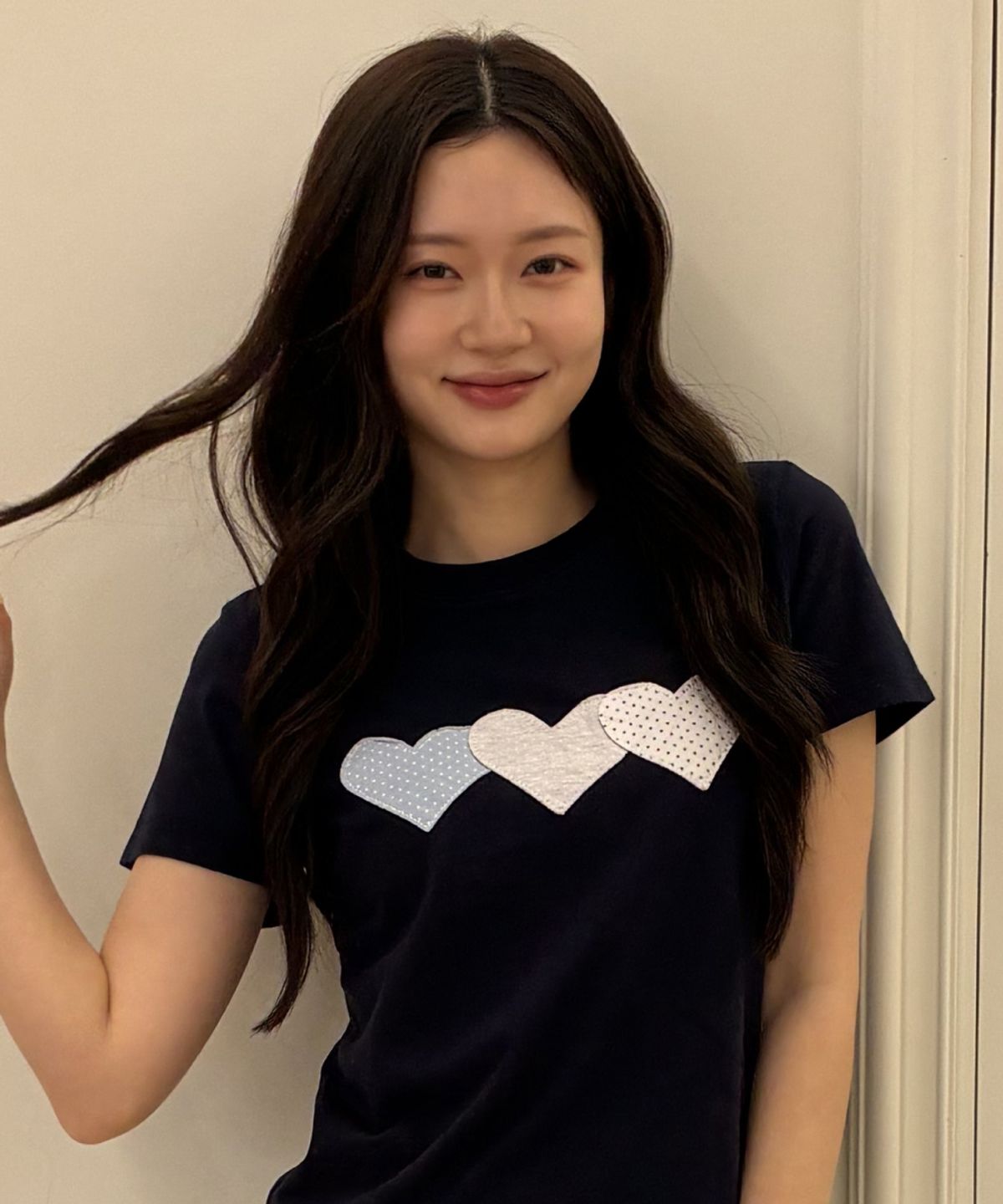 로긴 앤 로지(ROGIN N ROSIE) Silver Dot Heart Patch Cotton T-shirt Navy