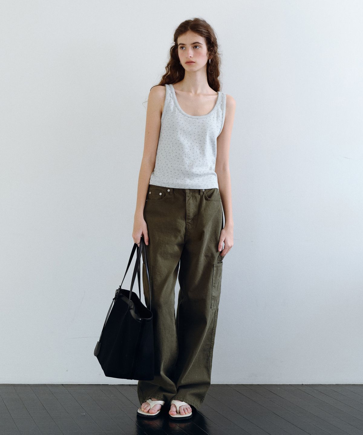 유라고(URAGO) Washed cargo wide pants