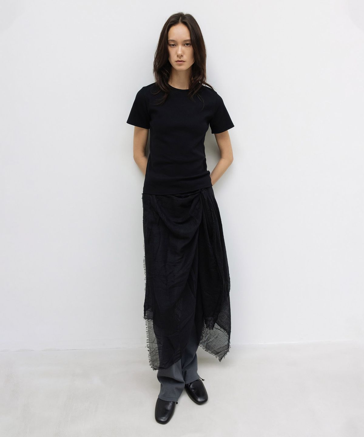 인사일런스 우먼(INSILENCE WOMEN) 워시드 립 하프슬리브 BLACK