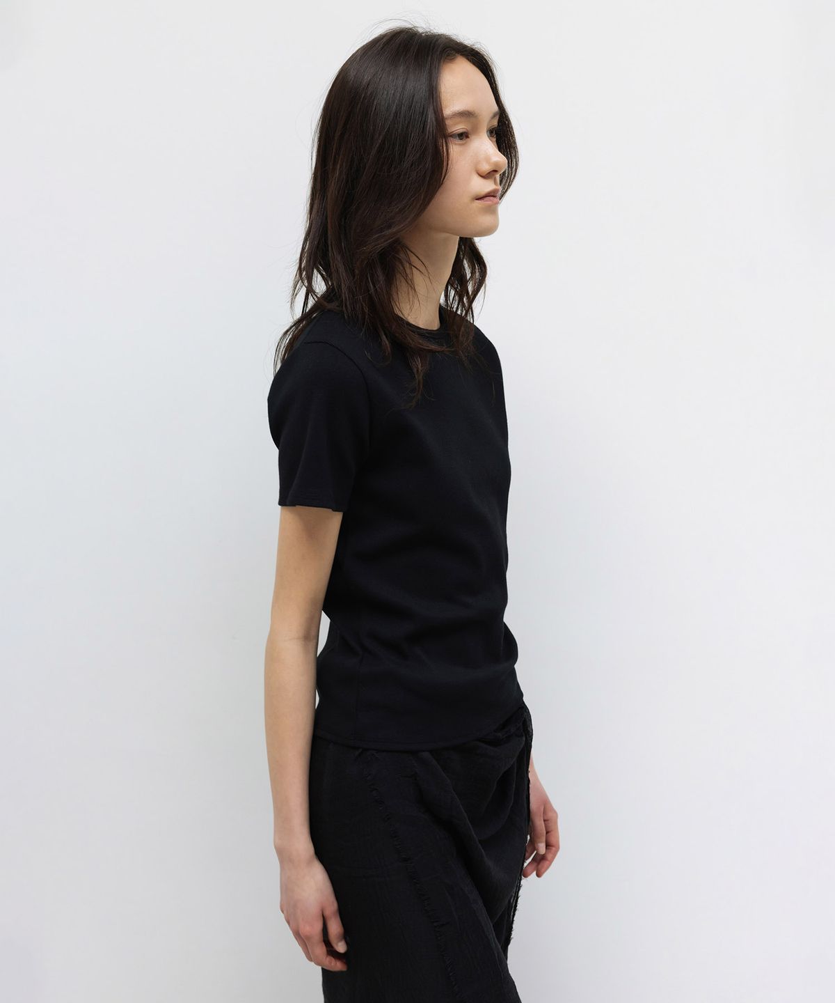 인사일런스 우먼(INSILENCE WOMEN) 워시드 립 하프슬리브 BLACK