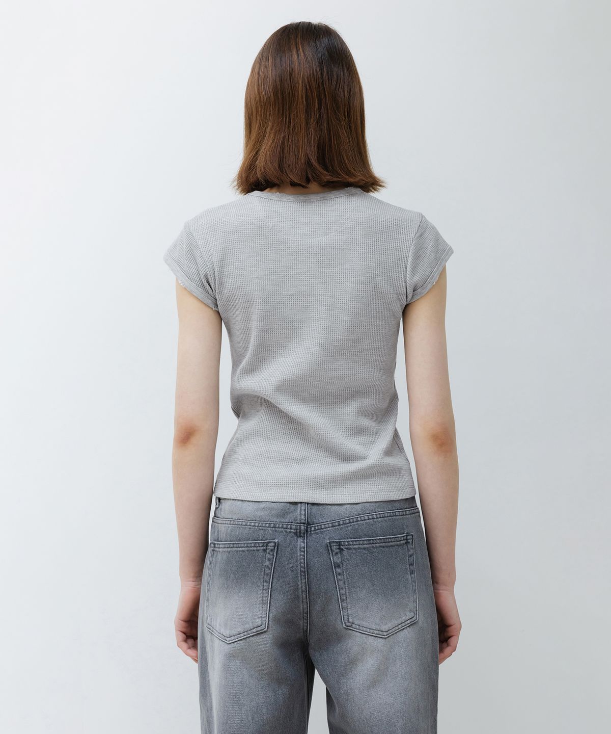 인사일런스 우먼(INSILENCE WOMEN) 와플 베이비핏 캡슬리브 MELANGE GREY