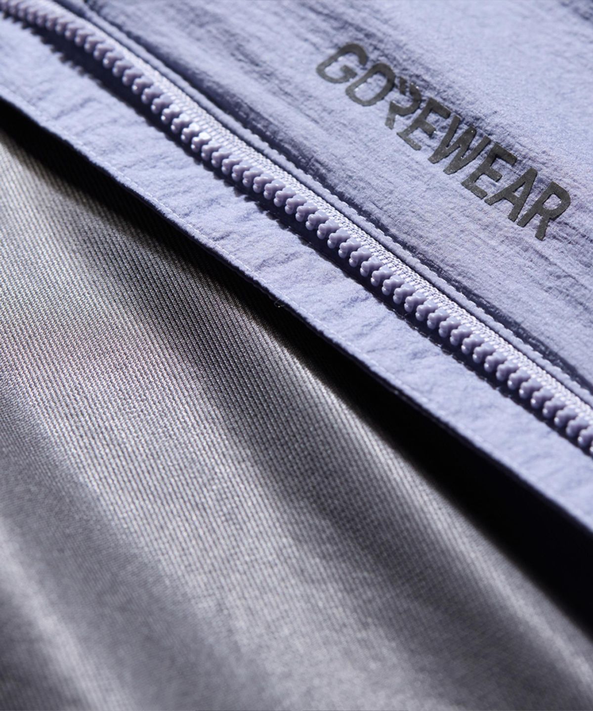 고어웨어(GOREWEAR) 컨커브 윈드스토퍼 ePE 인슐레이티드 베스트 - 아머씨스트 그레이 (남성용) 방풍 보온 조끼