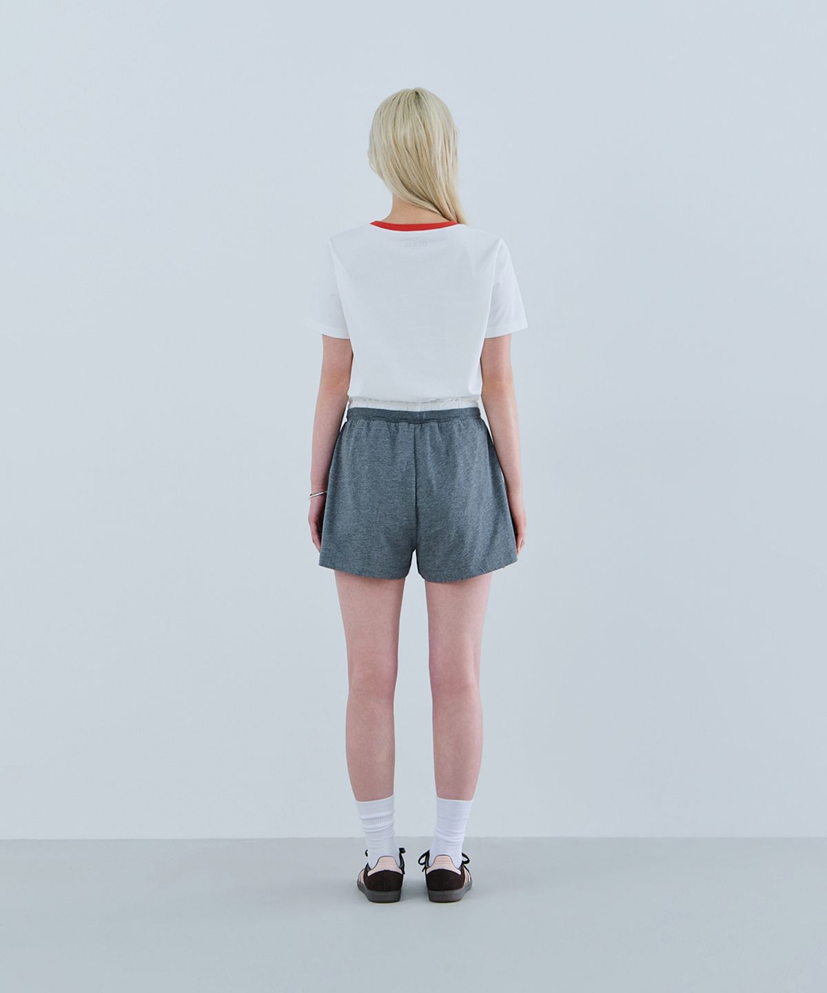 게스(GUESS) 2color 허리 레이스 숏팬츠 OQ2K5460