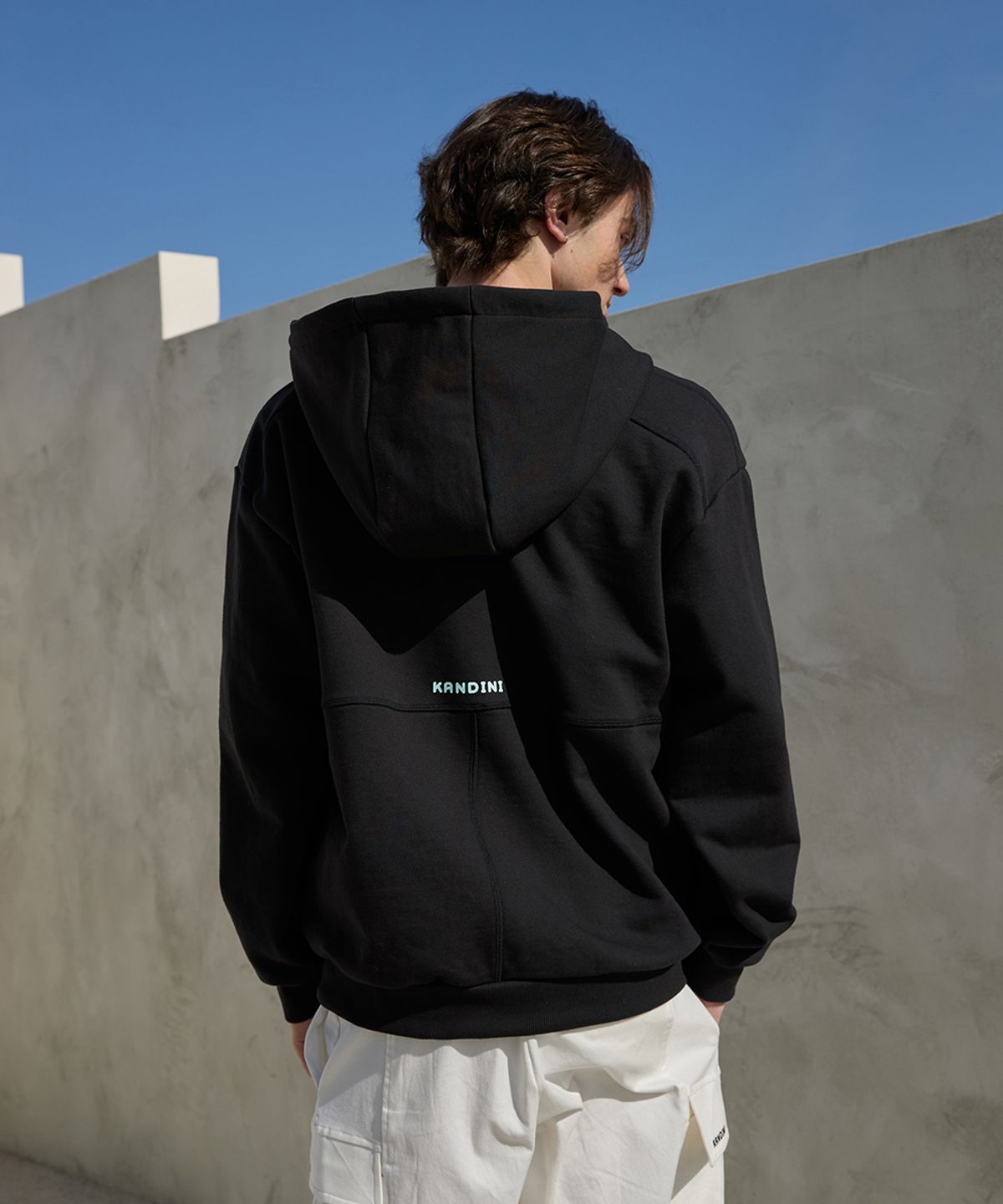 칸디니(KANDINI) 블랙 스티치 후드 집업 (Unisex)