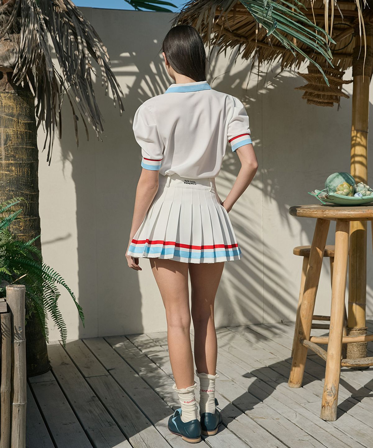칸디니(KANDINI) 아이보리(라인배색) 라인 퍼프 카라티