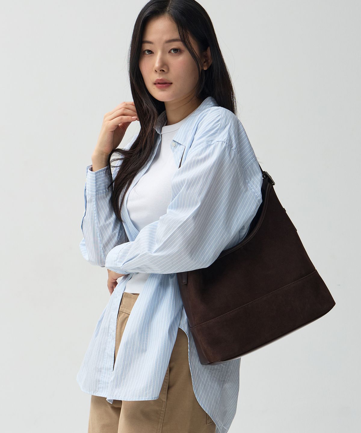몽삭(MONSAC) Lea REVERSIBLE SHOULDER BAG Darkbrown AP71-2668-DS