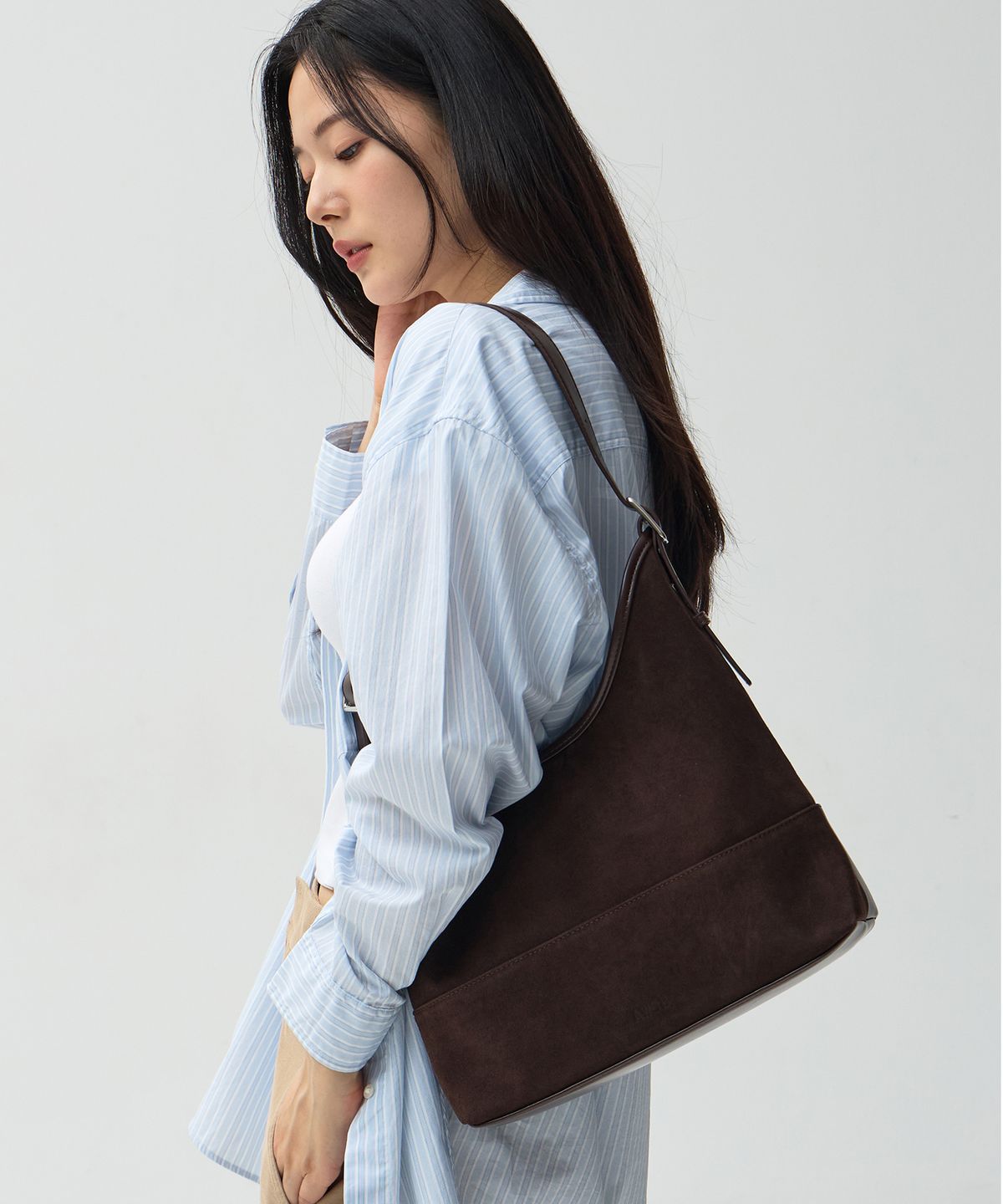 몽삭(MONSAC) Lea REVERSIBLE SHOULDER BAG Darkbrown AP71-2668-DS