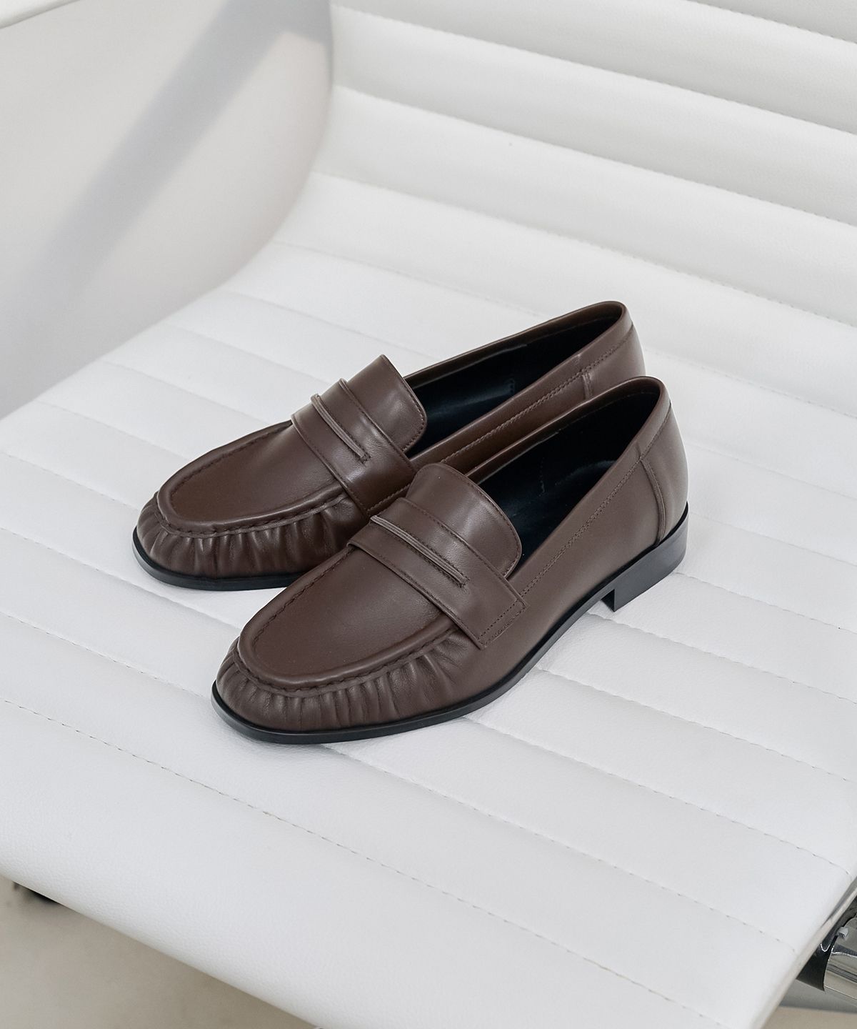 앤티어리(ANTIARY) Nuun loafer 2color