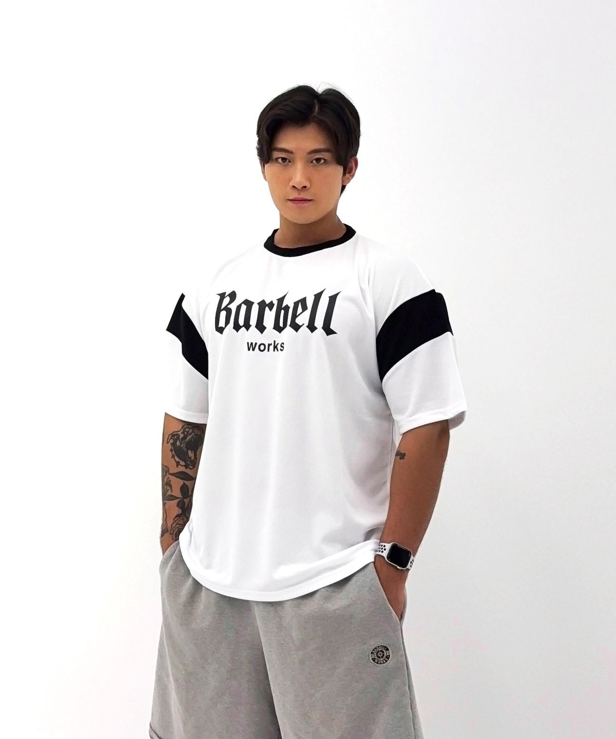 바벨웍스(BARBELLWORKS) 배색 메쉬 오버핏티셔츠