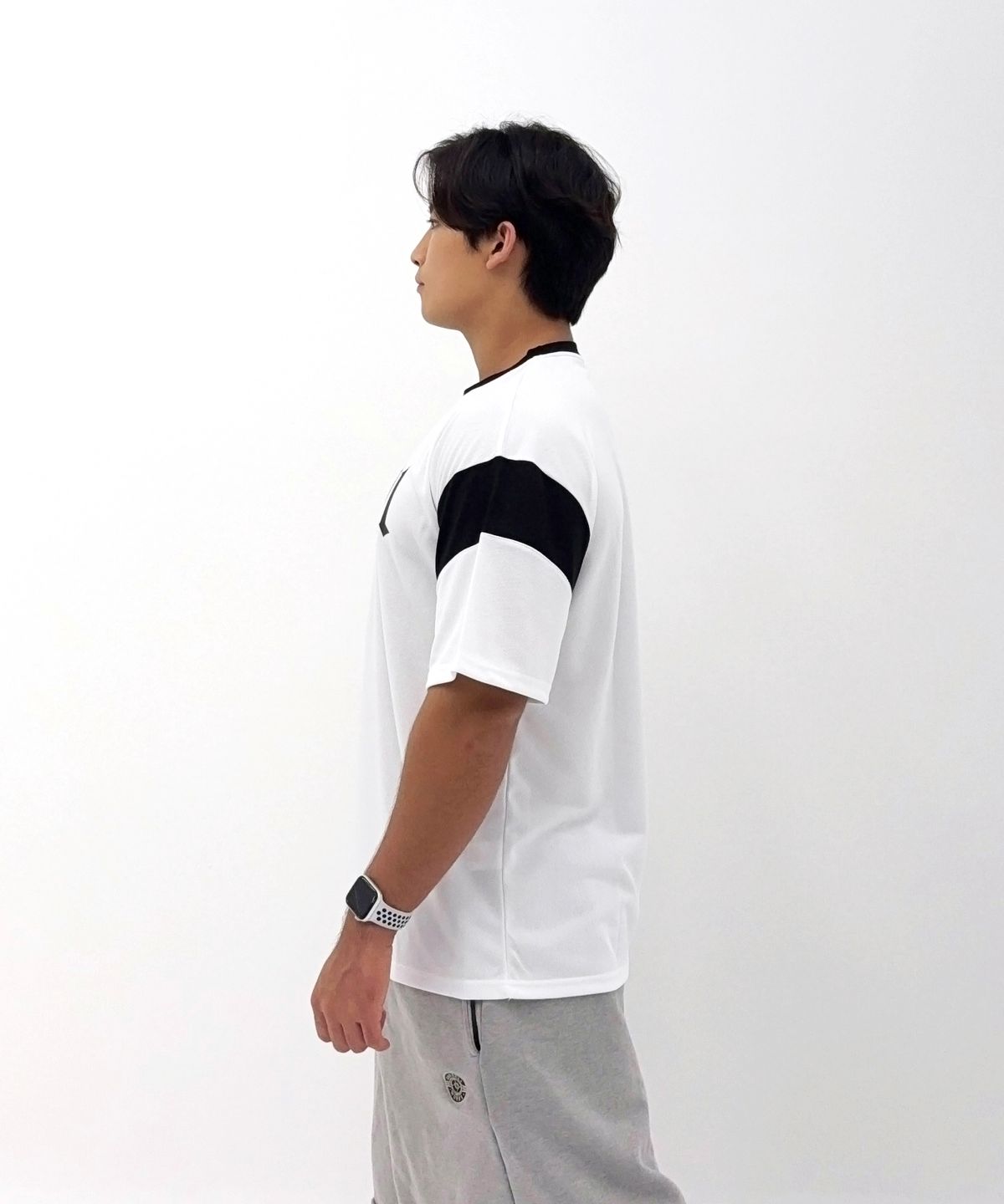 바벨웍스(BARBELLWORKS) 배색 메쉬 오버핏티셔츠