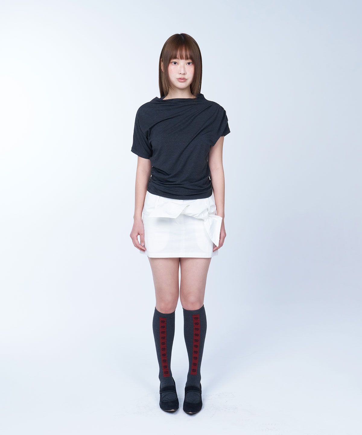 라이라이(LYELYE) Unbalance drape neck top (charcoal)