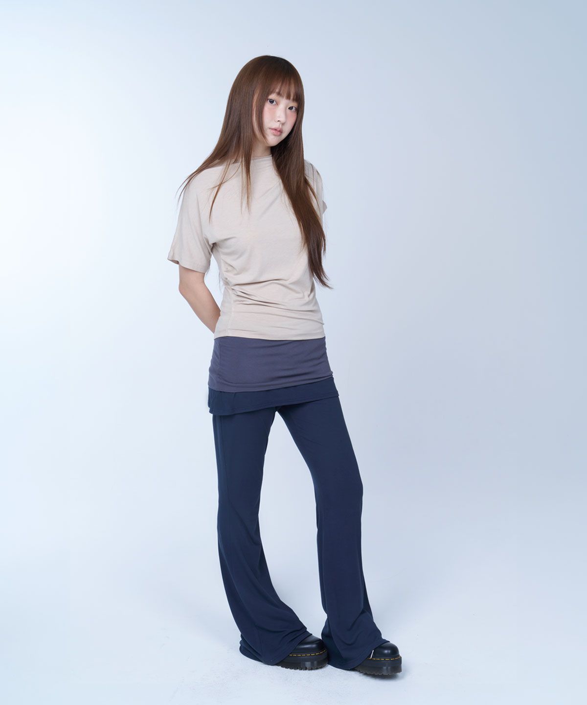 라이라이(LYELYE) Folded colorblock skirtpants (navy)