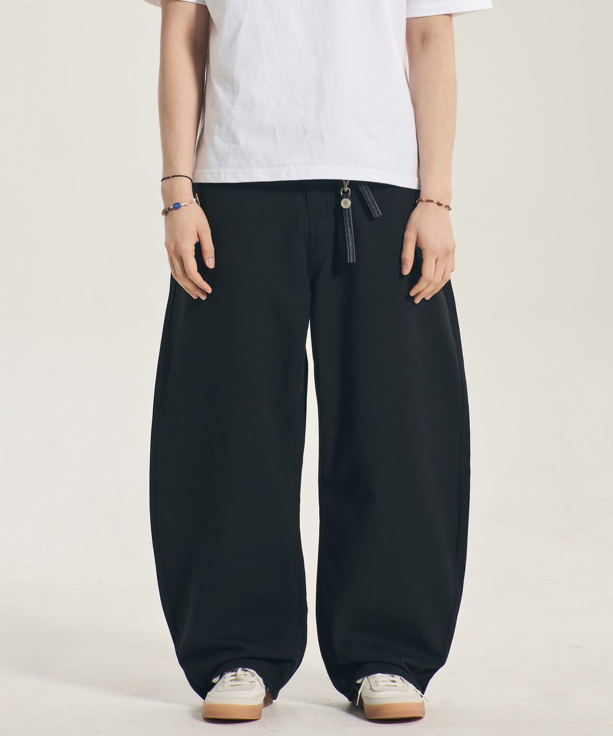 리플라이퍼키(REFLYPERKY) RE8407 서퍼브 커브드 팬츠 (BLACK)