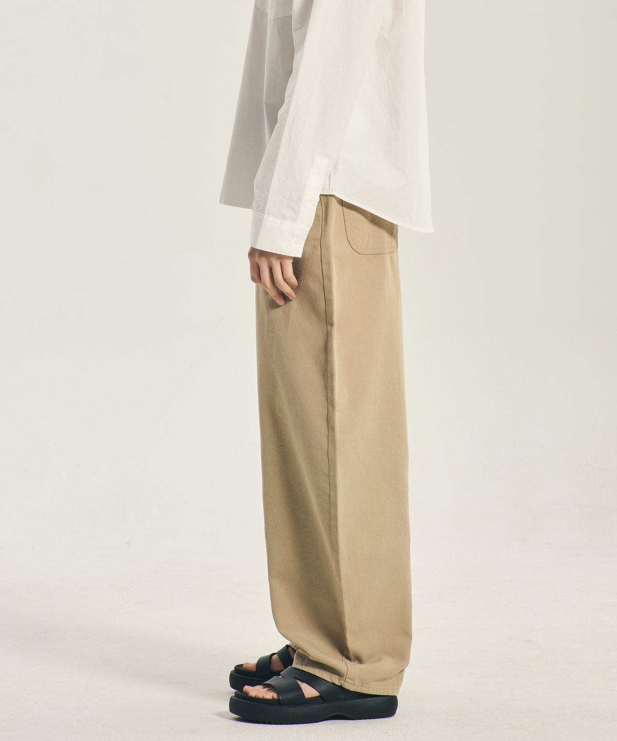 리플라이퍼키(REFLYPERKY) RE8405 서퍼브 커브드 팬츠 (BEIGE)