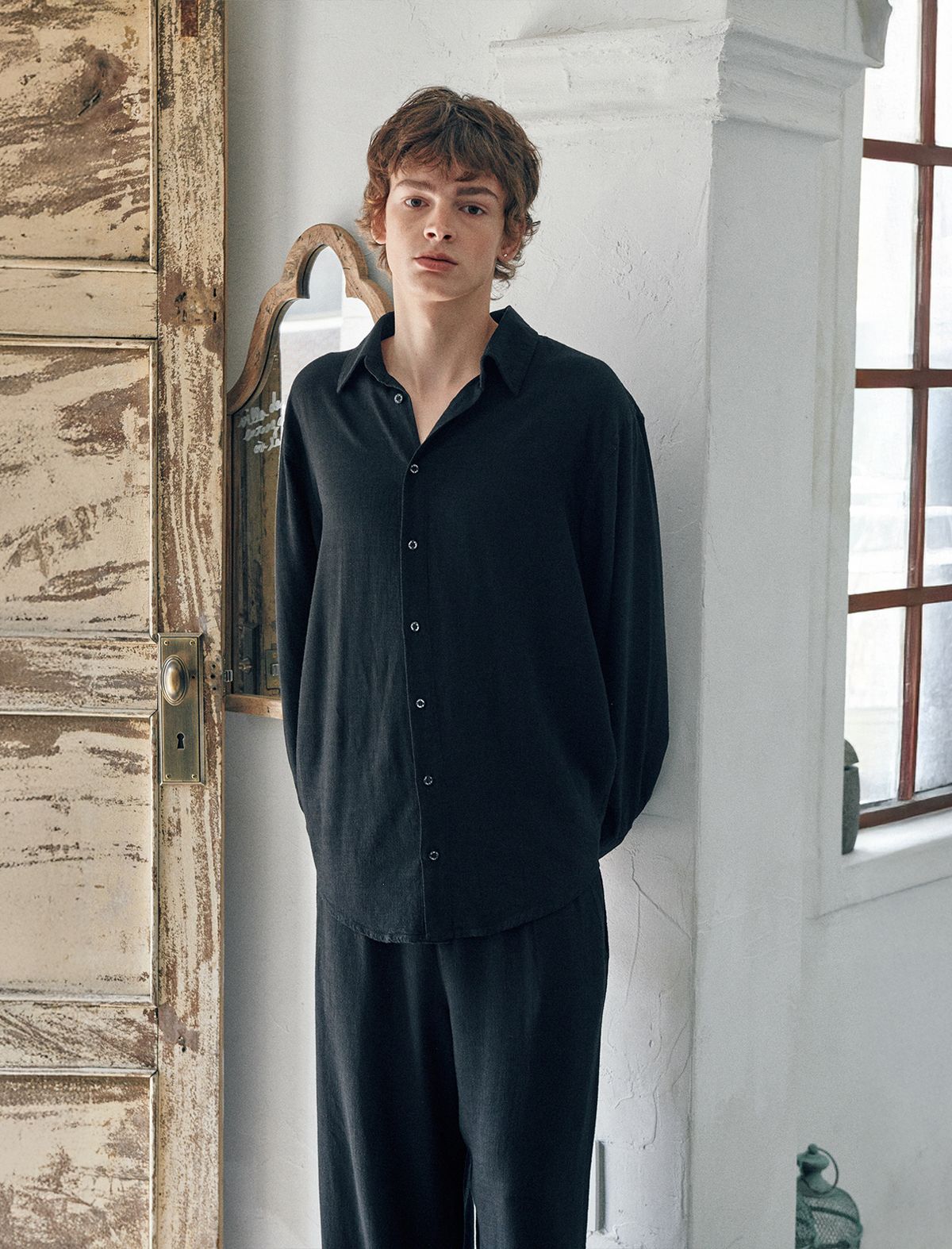 플랫웨이브 인 서울(FLATWAVE IN SEOUL) Loen Linen Longsleeve Shirt Black
