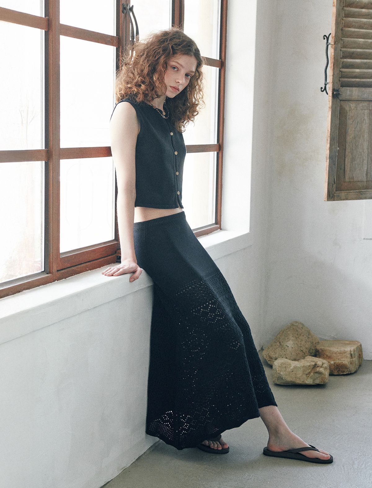 플랫웨이브 인 서울(FLATWAVE IN SEOUL) Ella Knit Crochet Long Skirt Black