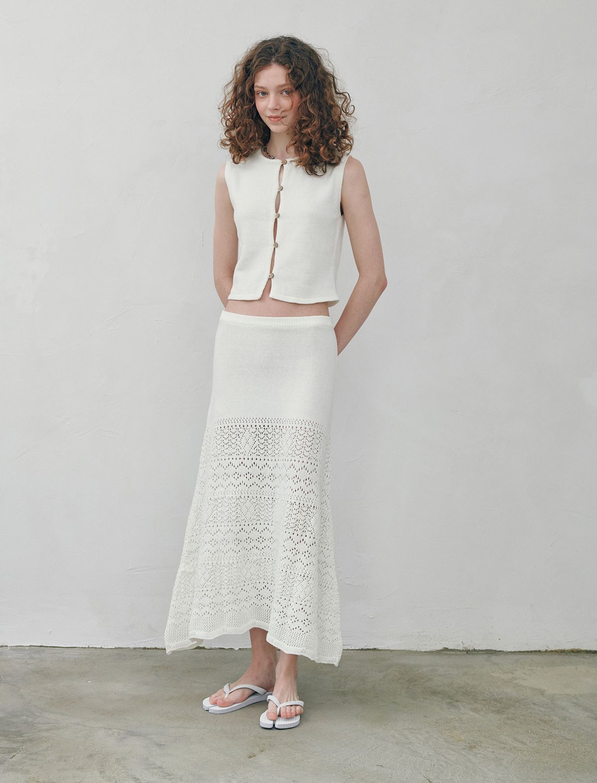 플랫웨이브 인 서울(FLATWAVE IN SEOUL) Ella Knit Crochet Long Skirt White