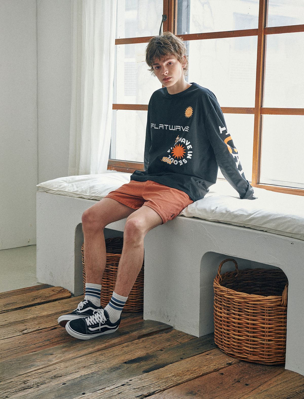플랫웨이브 인 서울(FLATWAVE IN SEOUL) Elva Print Longsleeve T-Shirt Black