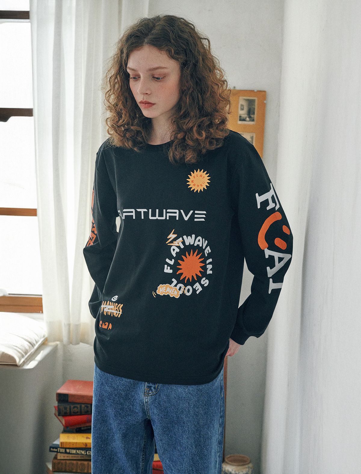 플랫웨이브 인 서울(FLATWAVE IN SEOUL) Elva Print Longsleeve T-Shirt Black