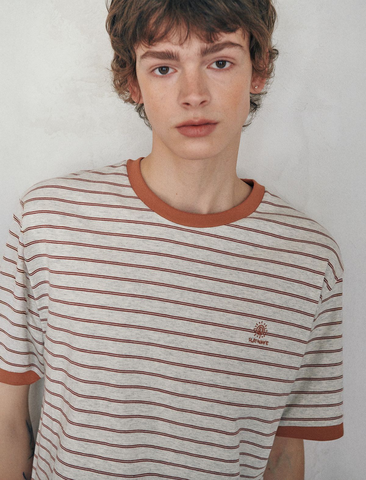 플랫웨이브 인 서울(FLATWAVE IN SEOUL) Loma Stripe Ringer T-Shirts Brown