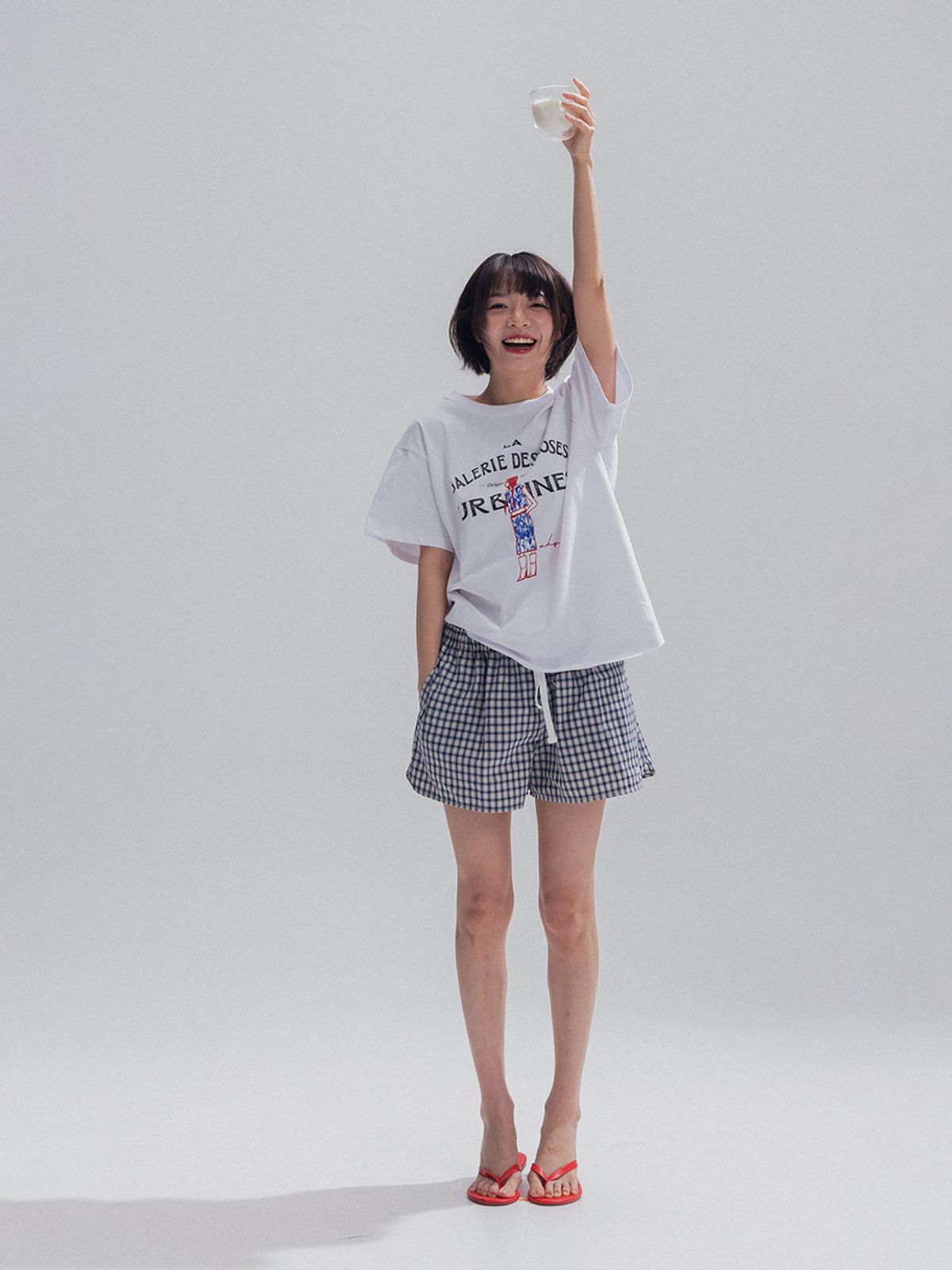 앤하츠(ANNEHEARTS) French Muse Artwork Tee_WHITE