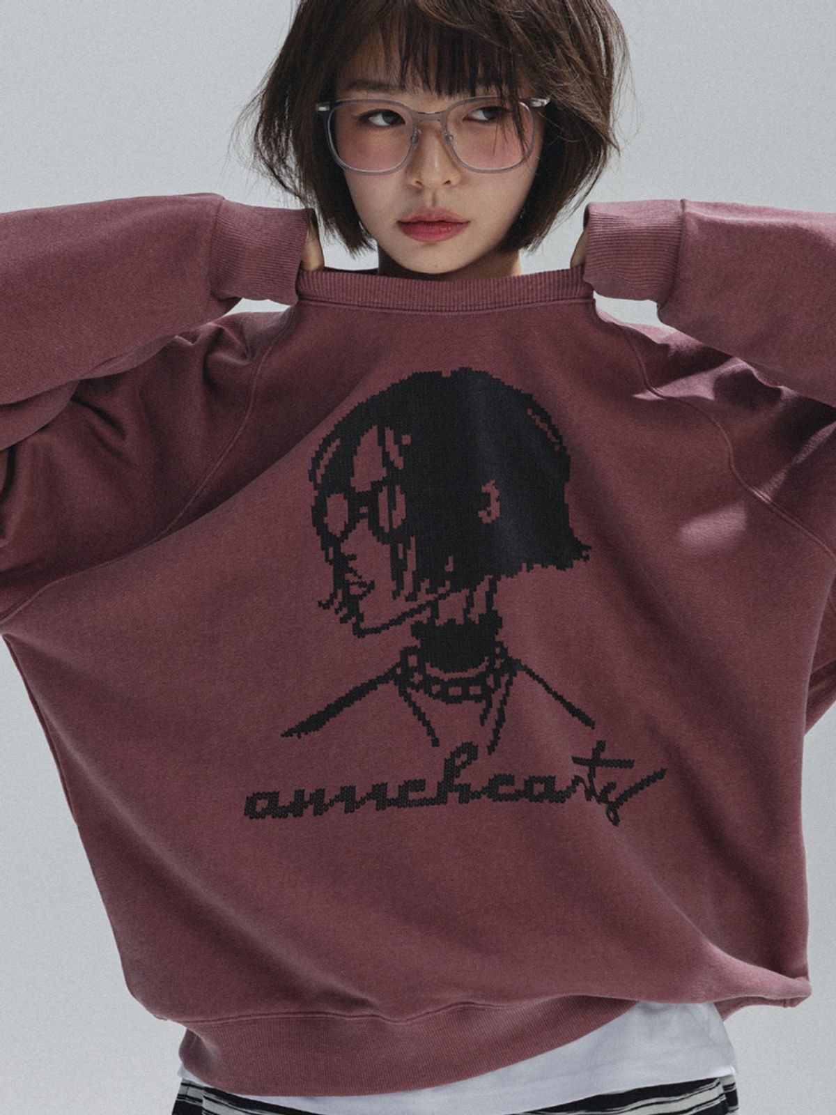 앤하츠(ANNEHEARTS) Vintage Muse Raglan Sweatshirt_PINK