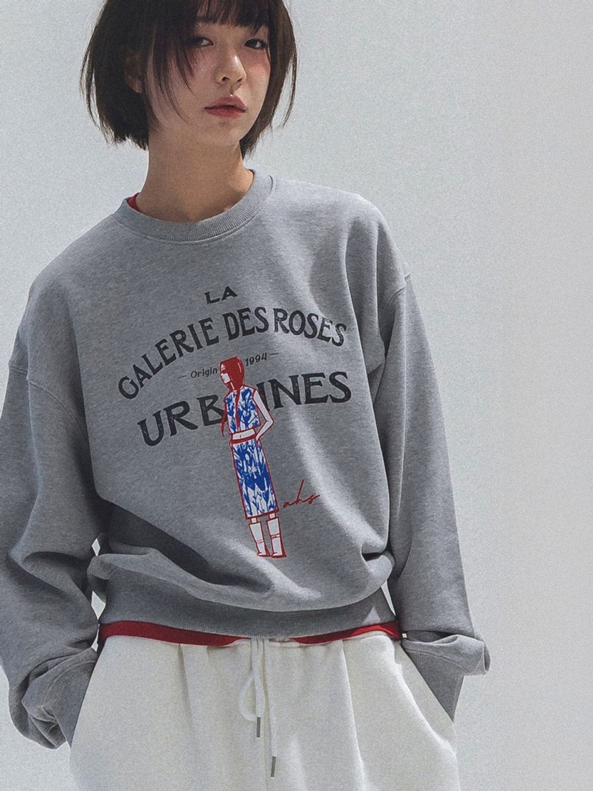 앤하츠(ANNEHEARTS) French Muse Artwork Sweatshirt_MELANGE