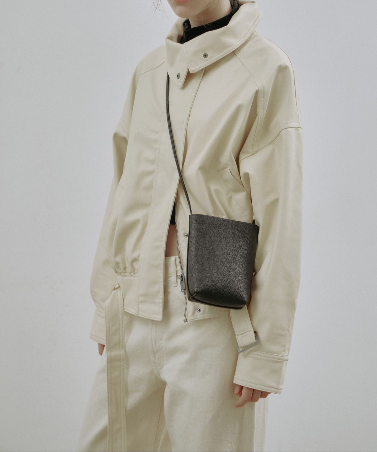파흐탱(FHRTANG) OGNI CROSS mini bag