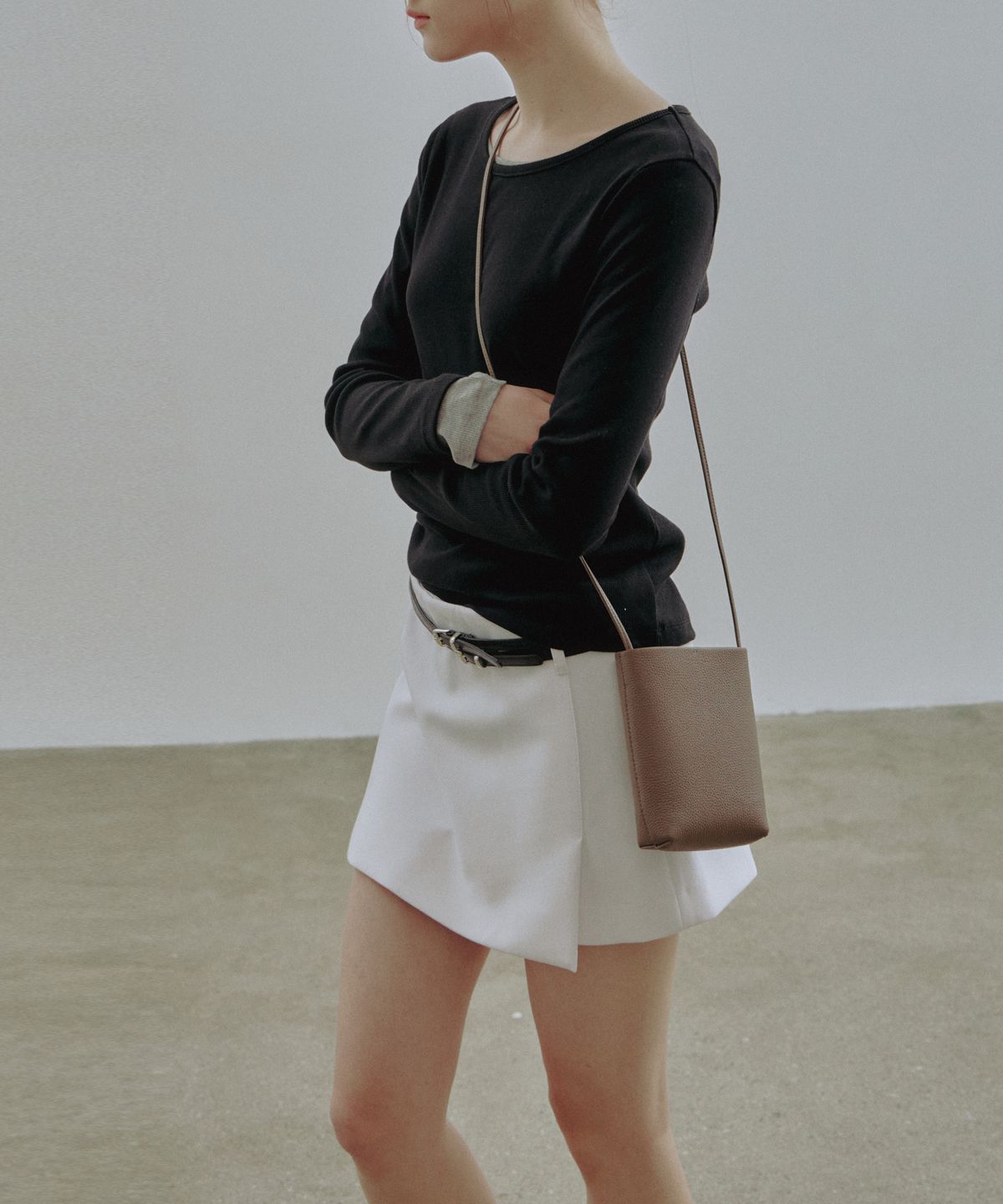 파흐탱(FHRTANG) OGNI CROSS mini bag
