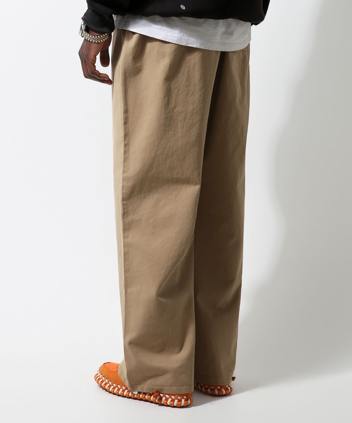 스트라이크(STRIKE) Washed Cotton Relaxed Pants (BEIGE)