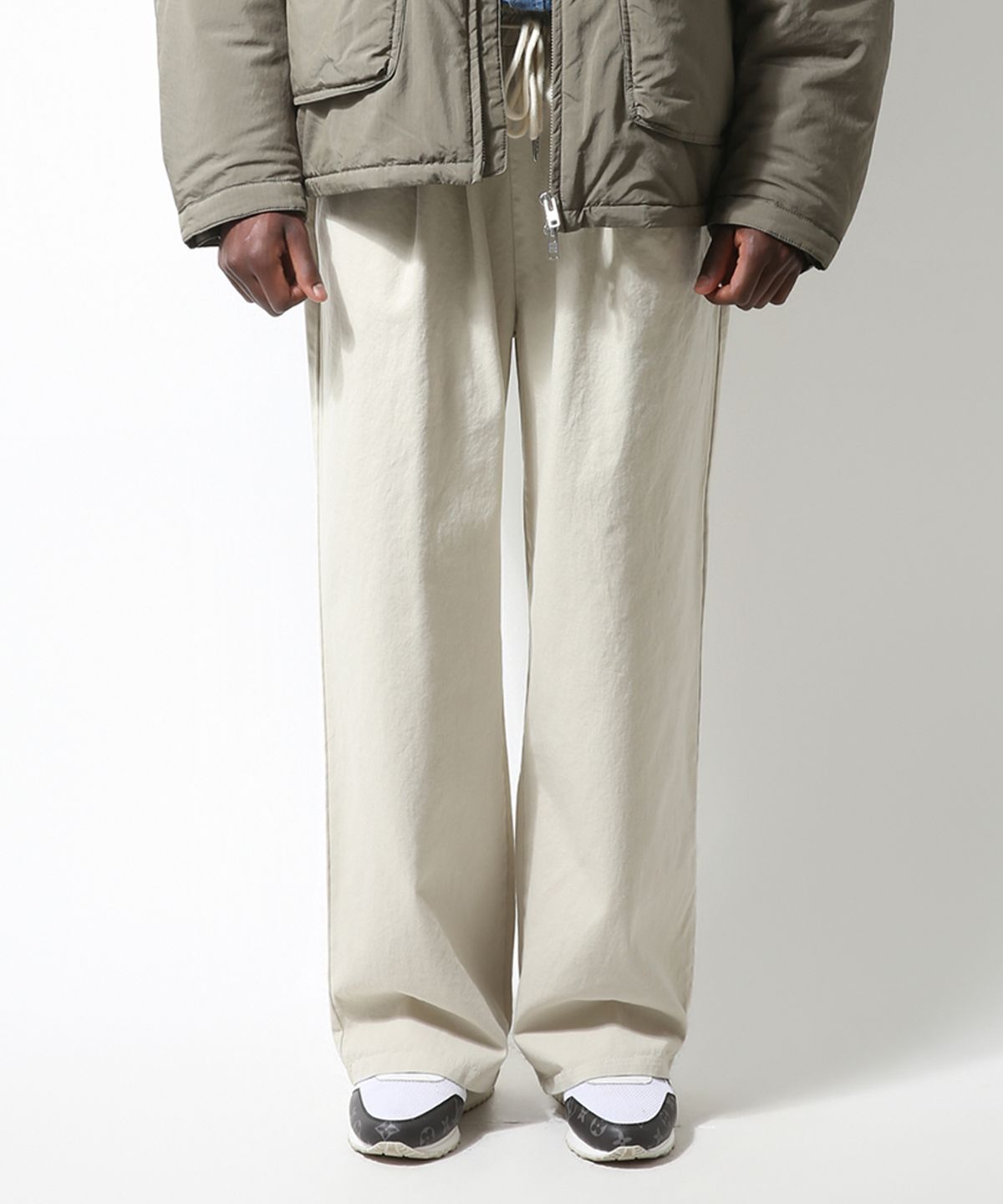 스트라이크(STRIKE) Washed Cotton Relaxed Pants (IVORY)