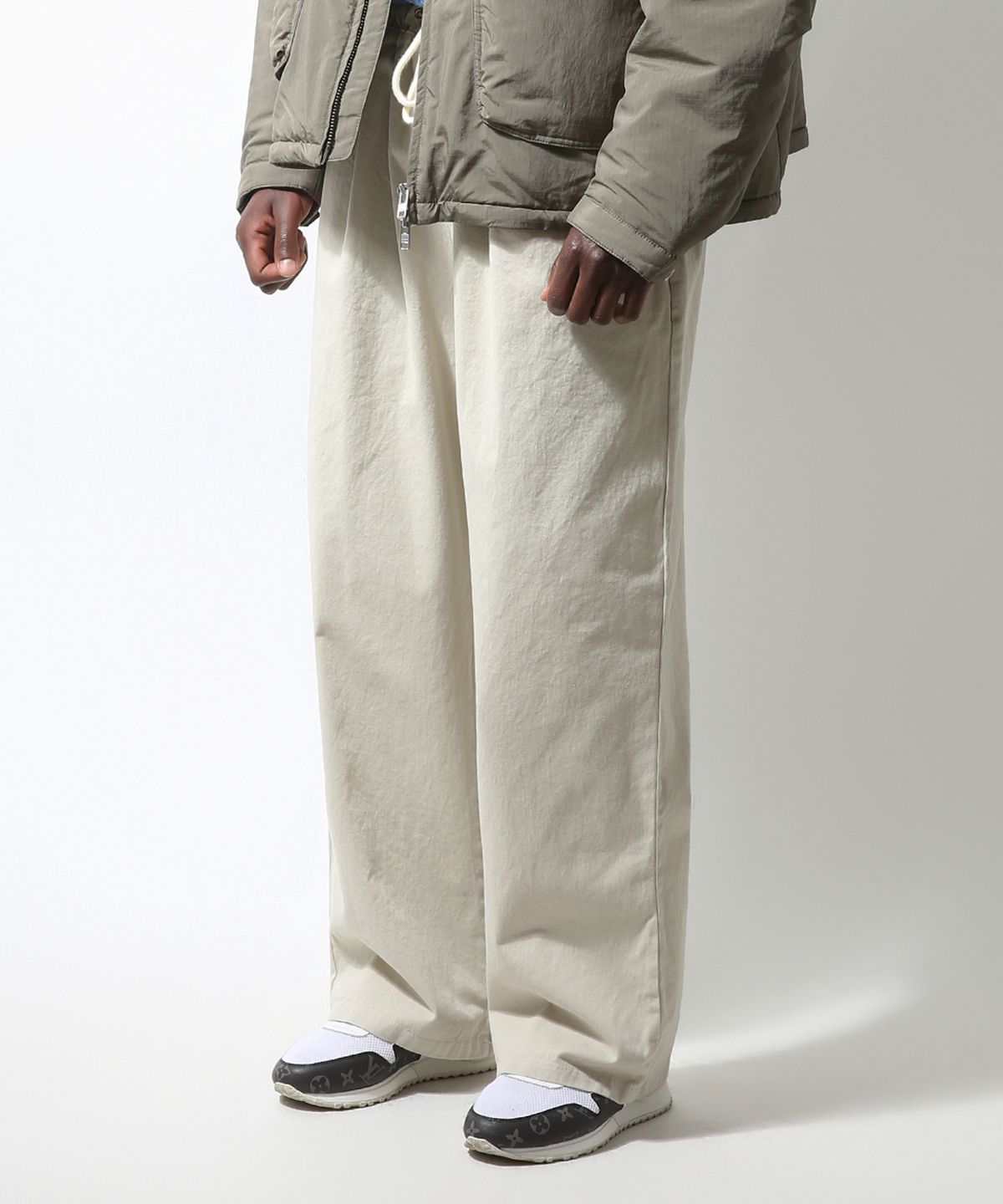 스트라이크(STRIKE) Washed Cotton Relaxed Pants (IVORY)