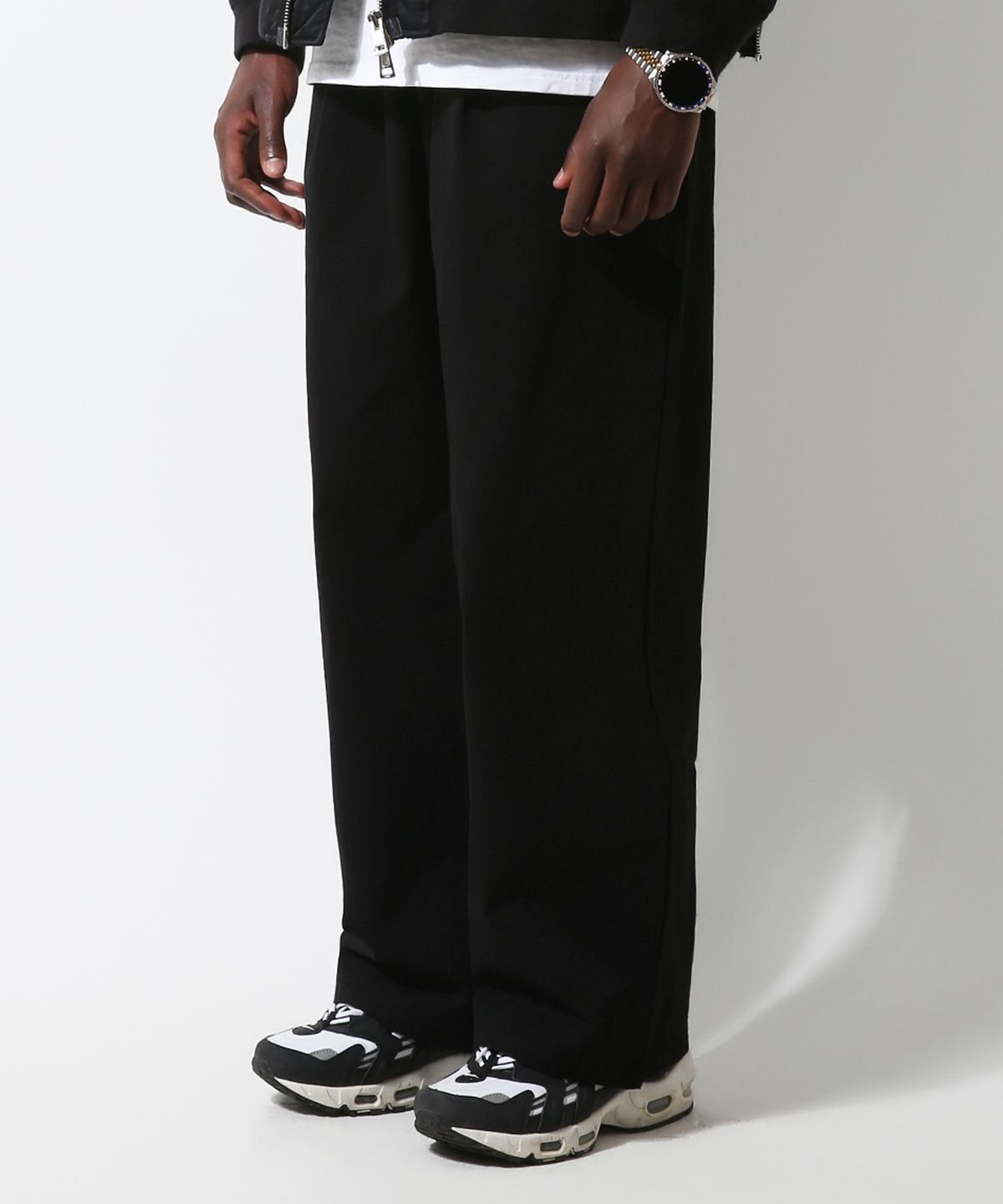 스트라이크(STRIKE) Washed Cotton Relaxed Pants (BLACK)
