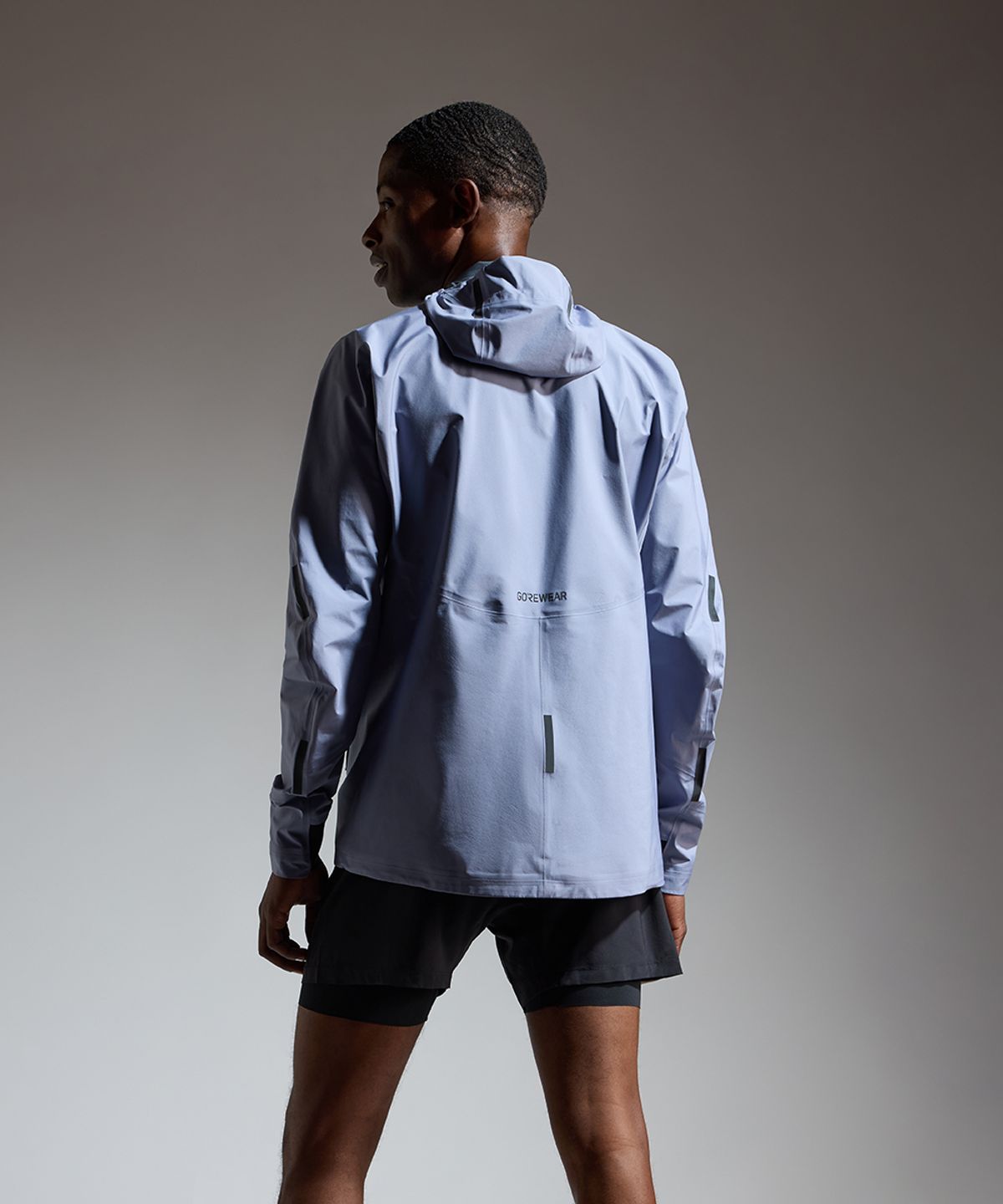 고어웨어(GOREWEAR) Gore-TEX 고어텍스 컨커브 자켓 - 아머씨스트 그레이 (남성용)