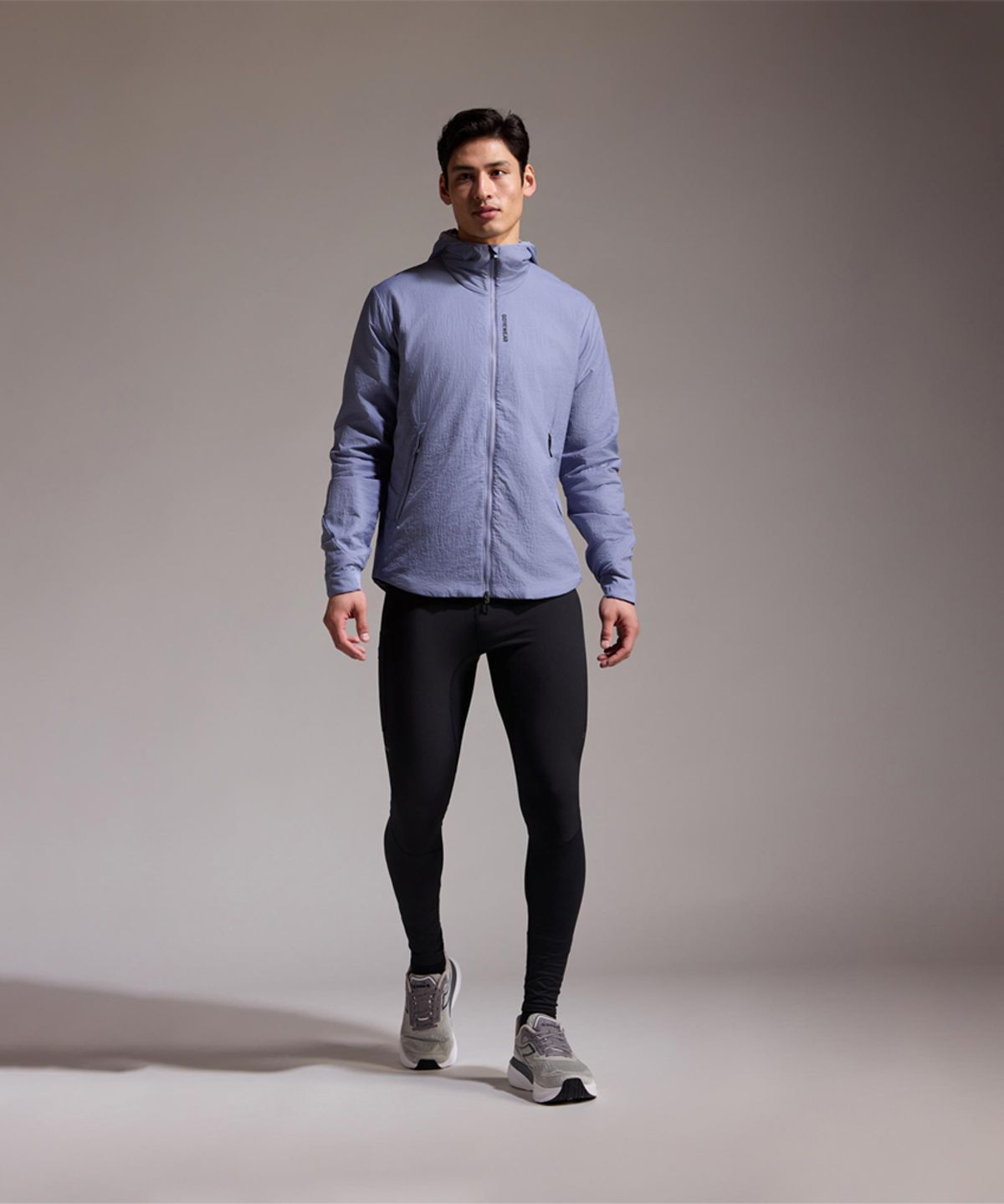 고어웨어(GOREWEAR) 컨커브 윈드스토퍼 ePE 인슐레이티드 후드 자켓 - 아머씨스트 그레이 (남성용) 방풍 보온 아우터