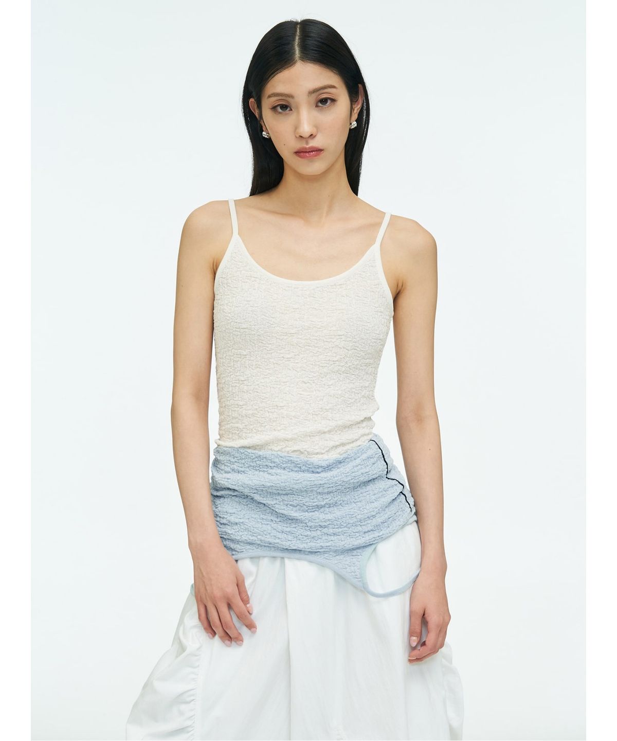 앙개(ANGGAE) Textured Camisole  White