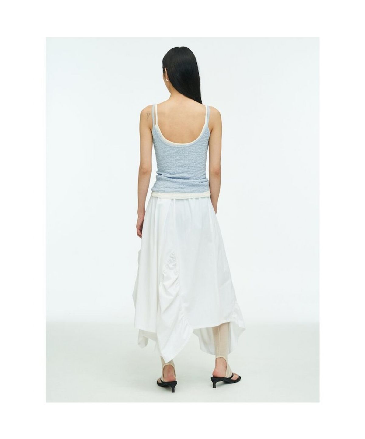 앙개(ANGGAE) Textured Camisole  Blue