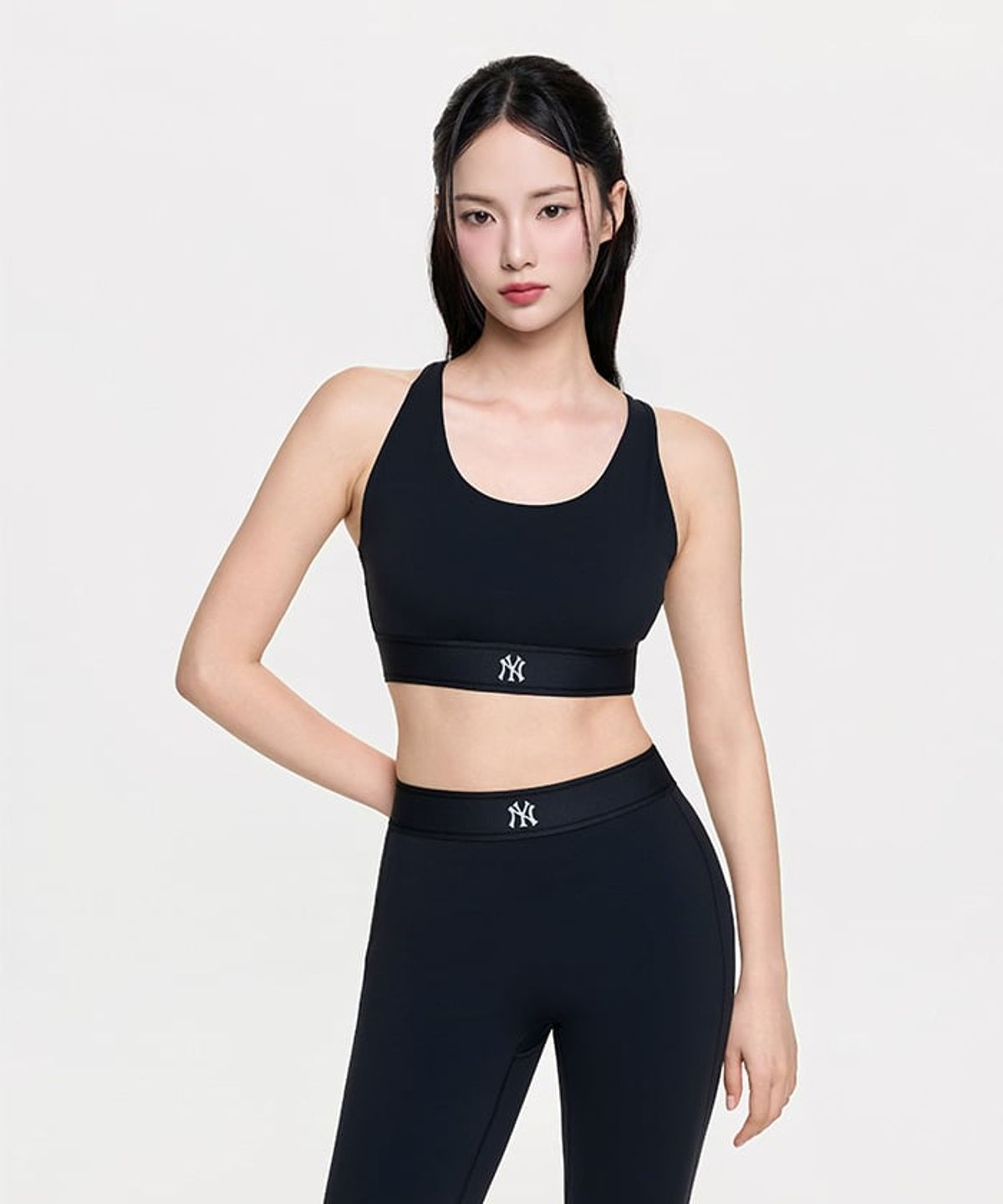 엠엘비(MLB) 여성 베이직 밴드 로고포인트 크롭탑 NY (Black)