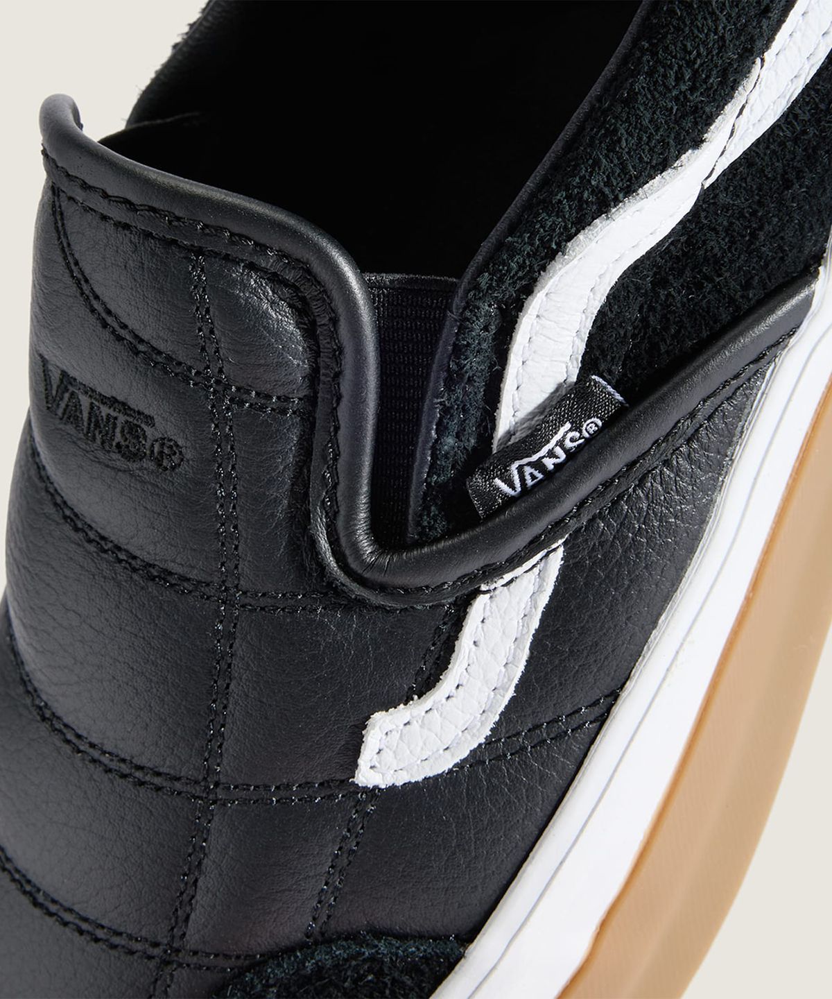 반스(VANS) TDC 프리미엄 슬립온 98 SP - 블랙 / VN000Z62BA21