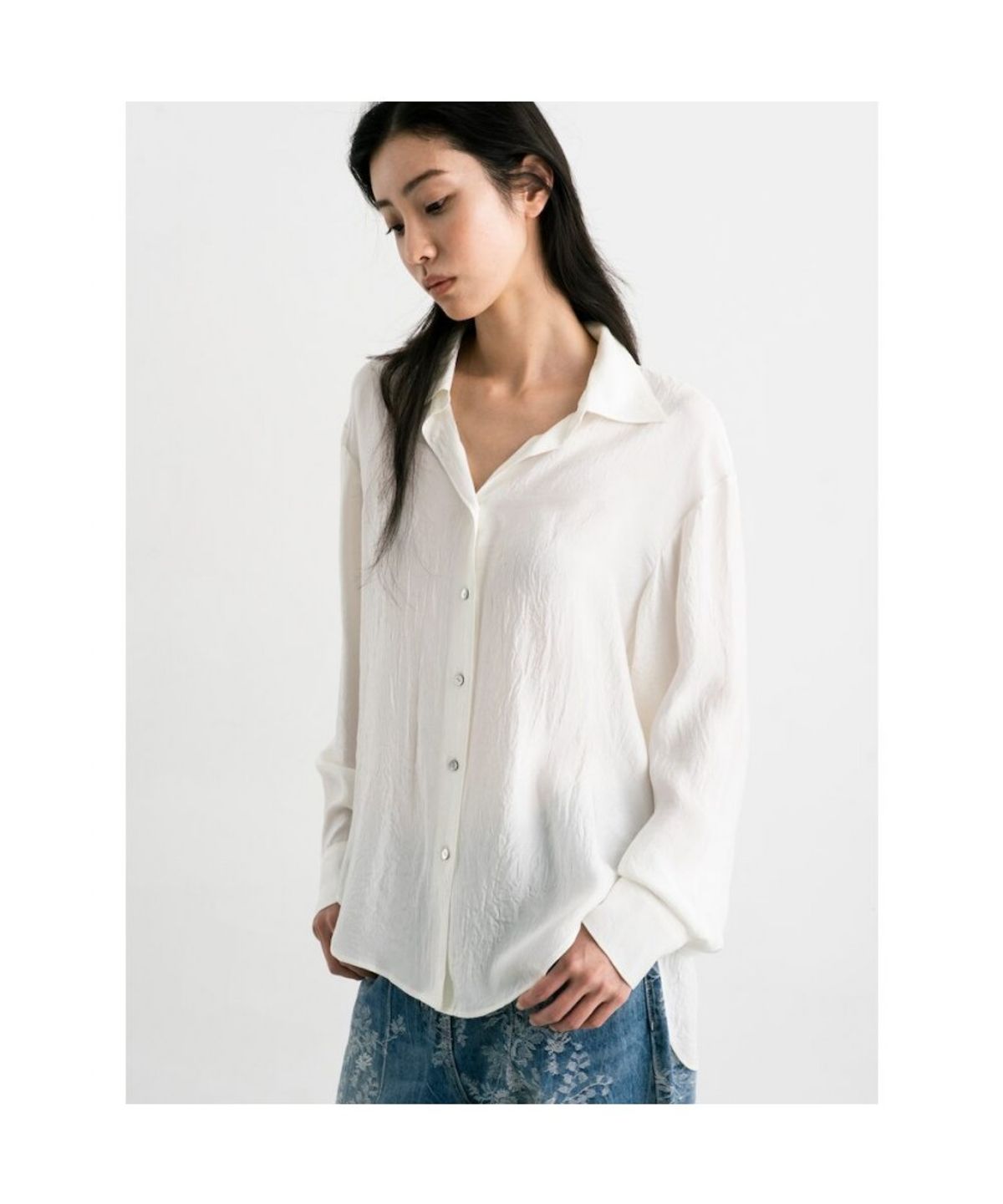 앙개(ANGGAE) Satin Shirts  White