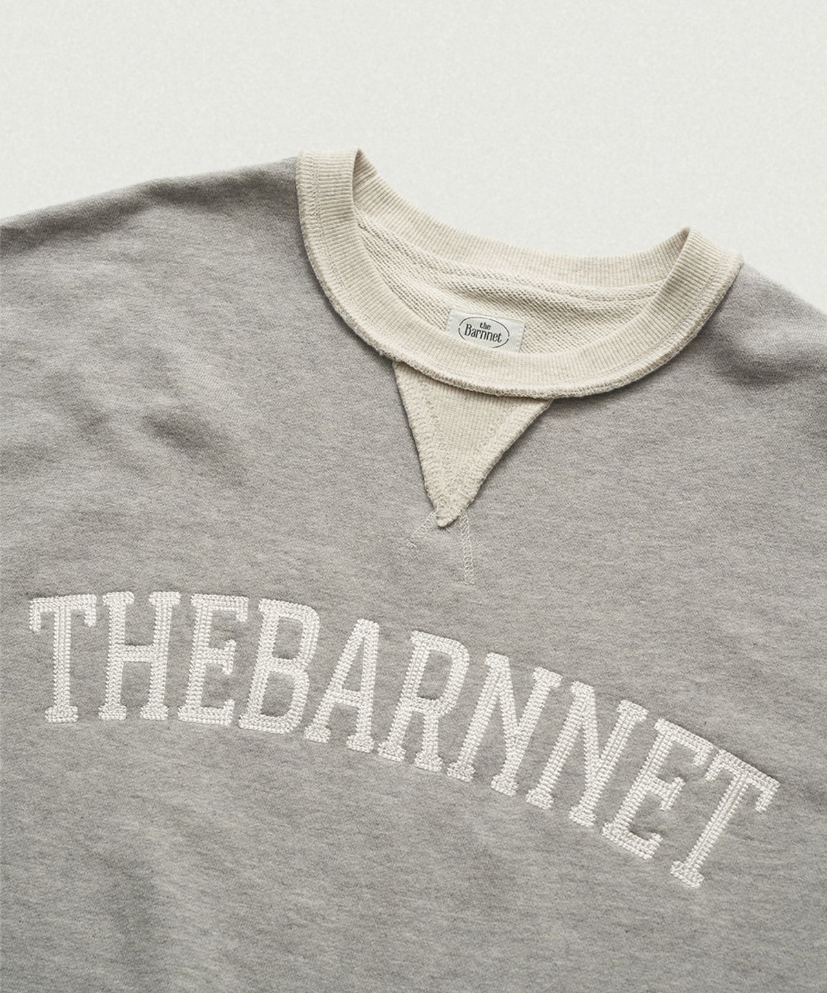더바넷(THEBARNNET) Elvor Reverse Sweat Shirt