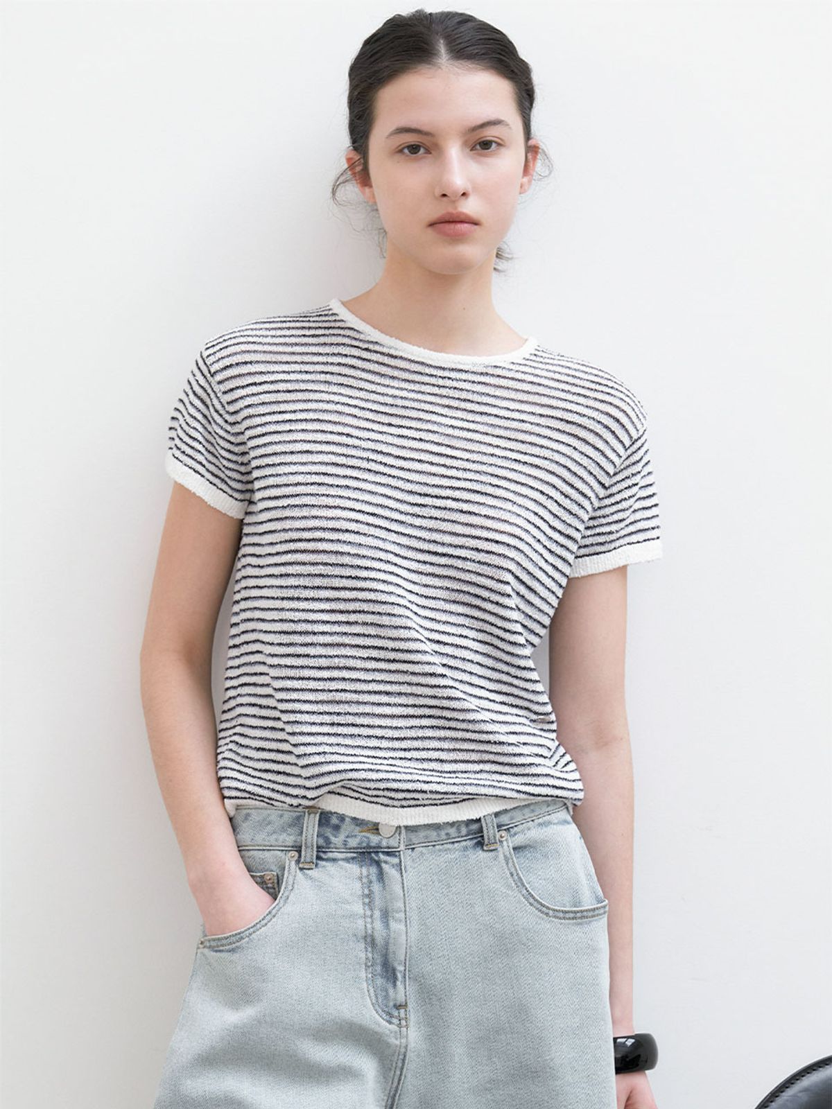 아틀리에 나인(ATELIER NAIN) BOUCLE ROUND NECK STRIPED KNIT (T-7245)