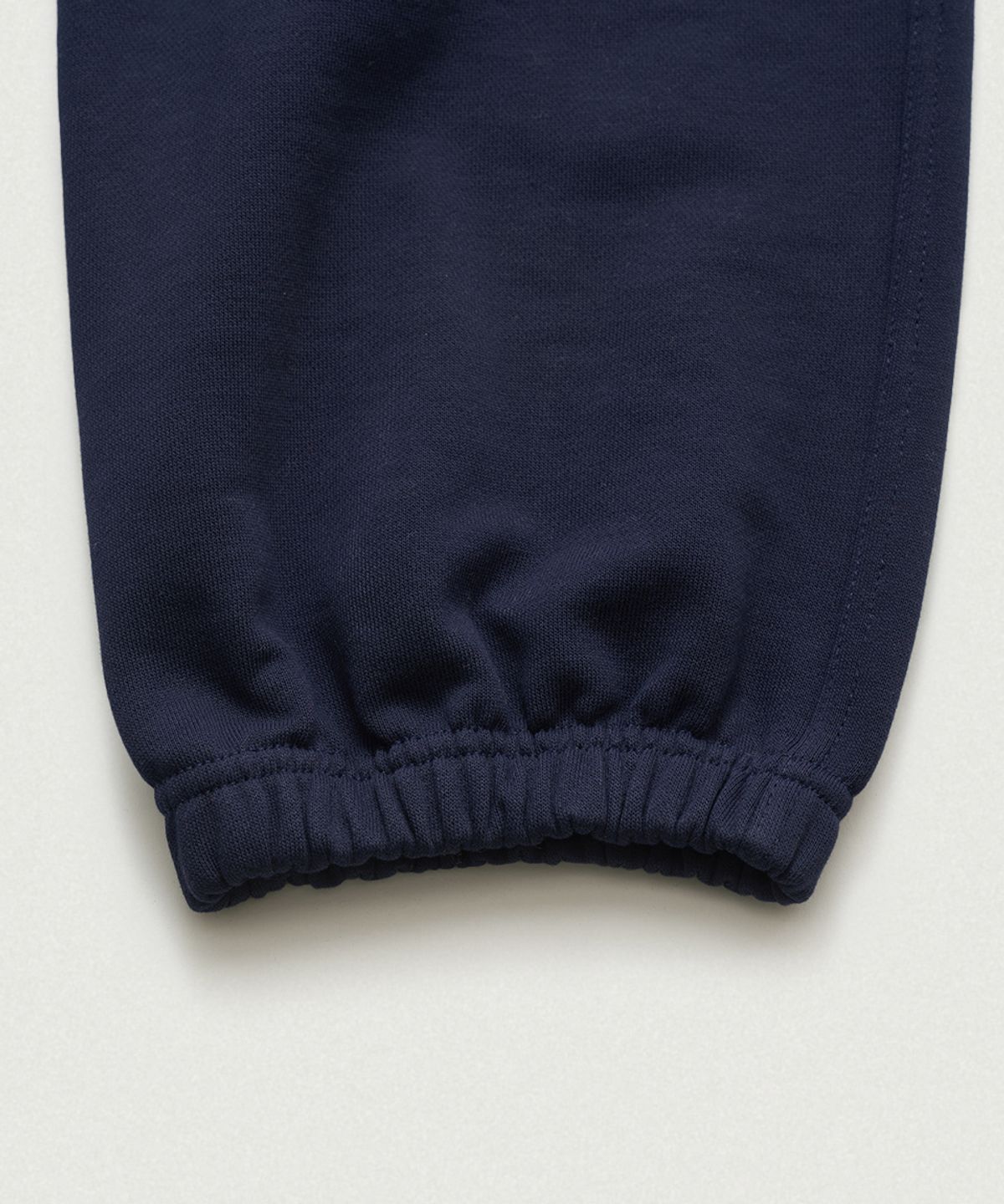 더바넷(THEBARNNET) Rovey Jogger Pants_Navy