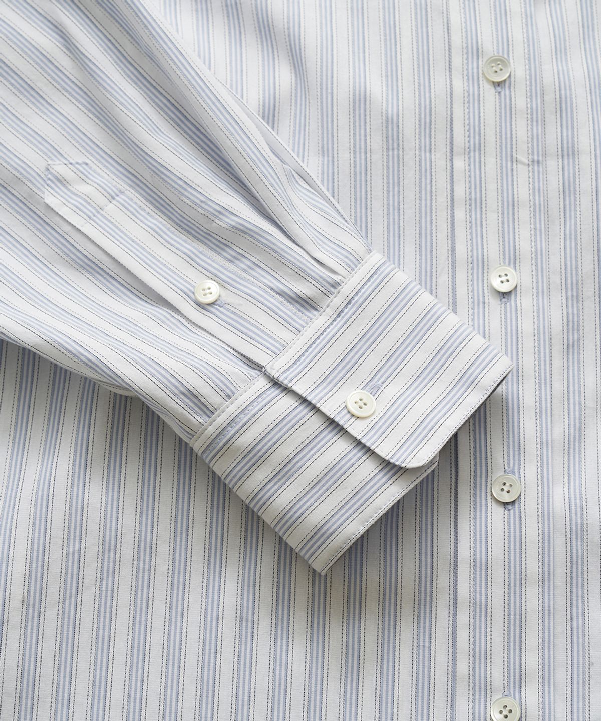 더바넷(THEBARNNET) Elodie Stripe Shirt_Light Blue