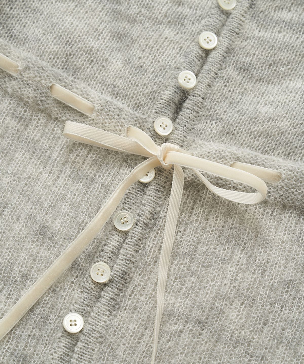 더바넷(THEBARNNET) Velin Tie Mohair Knit Cardigan_Light Grey