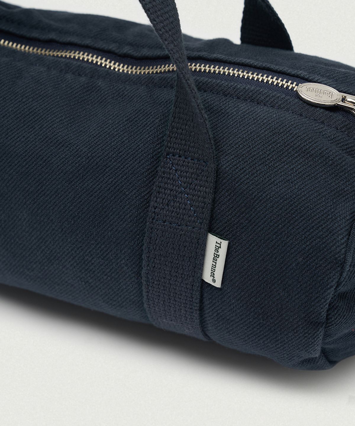 더바넷(THEBARNNET) Pale Logo Duffle Bag Small_Navy