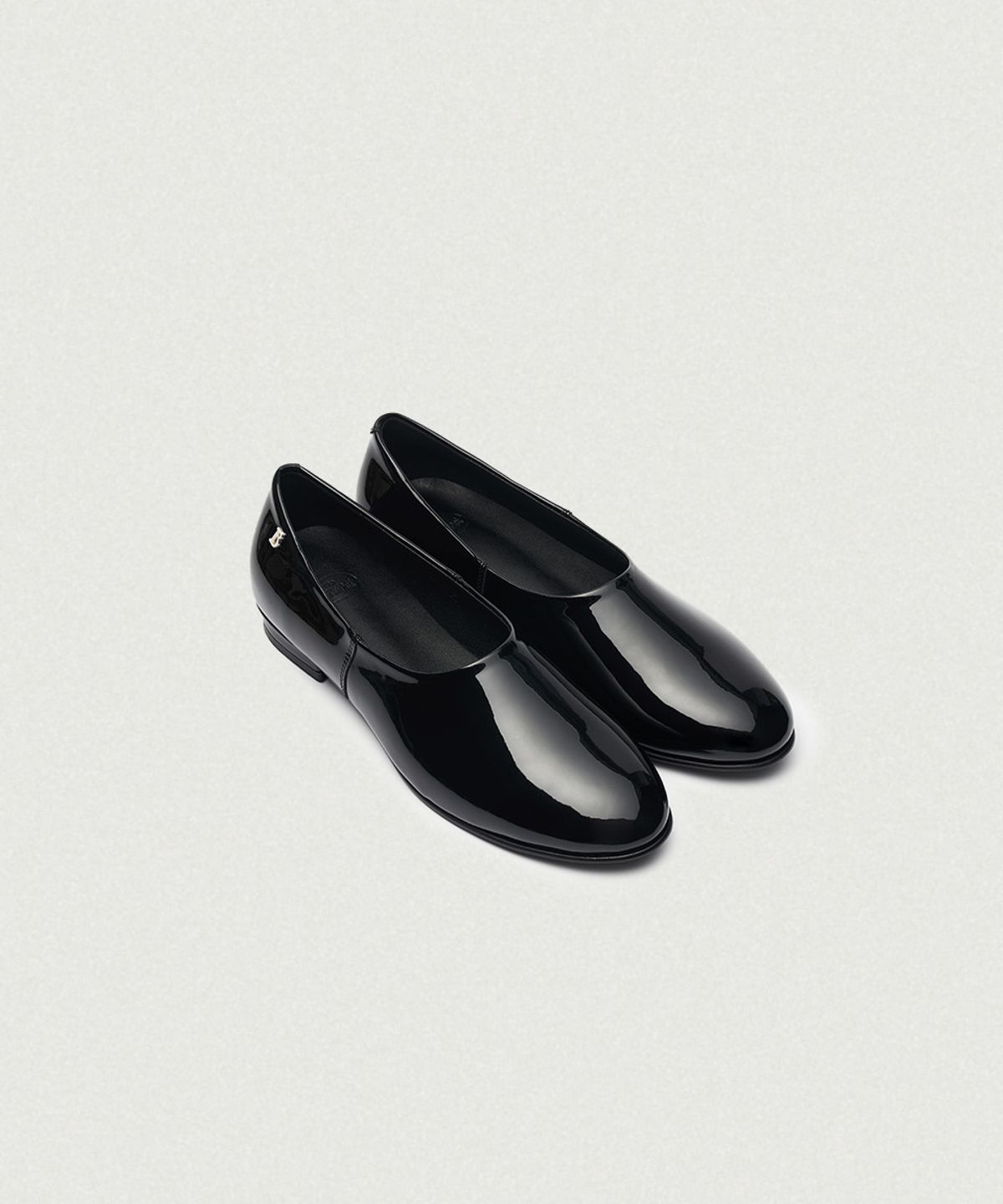 더바넷(THEBARNNET) Marone Patent Leather Loafers