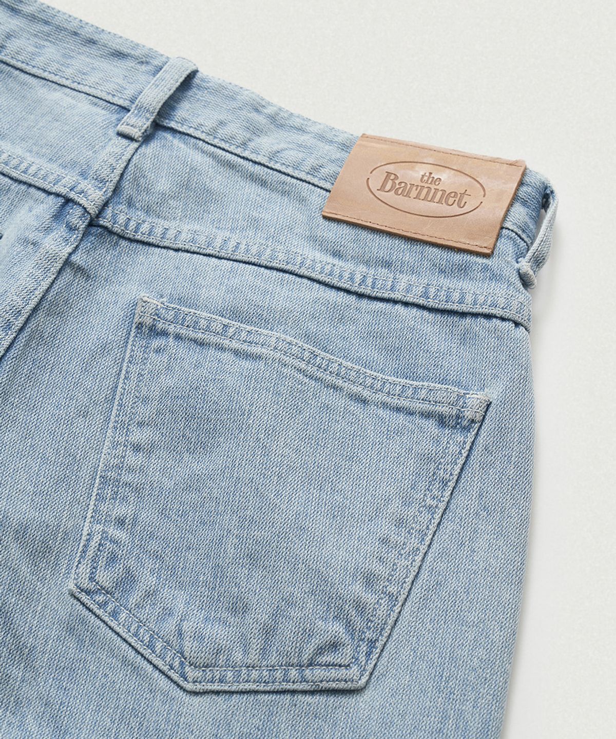 더바넷(THEBARNNET) Elvan Loose-Fit Denim Pants
