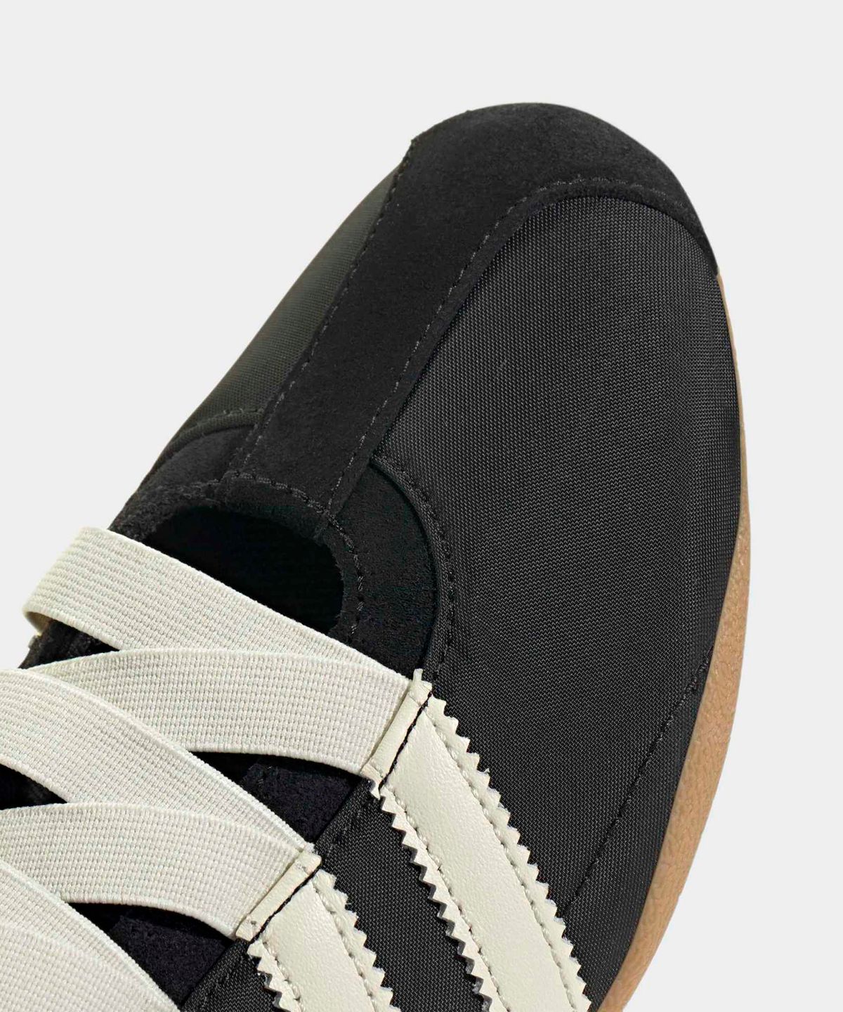 아디다스(ADIDAS) 도쿄 메리제인 - 블랙:크림화이트 / JR4790